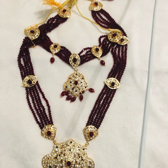 Jewelry - Picture 15 of 16